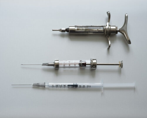 Anett Stuth - Rescuers/Syringes Anett Stuth Fotografie photography